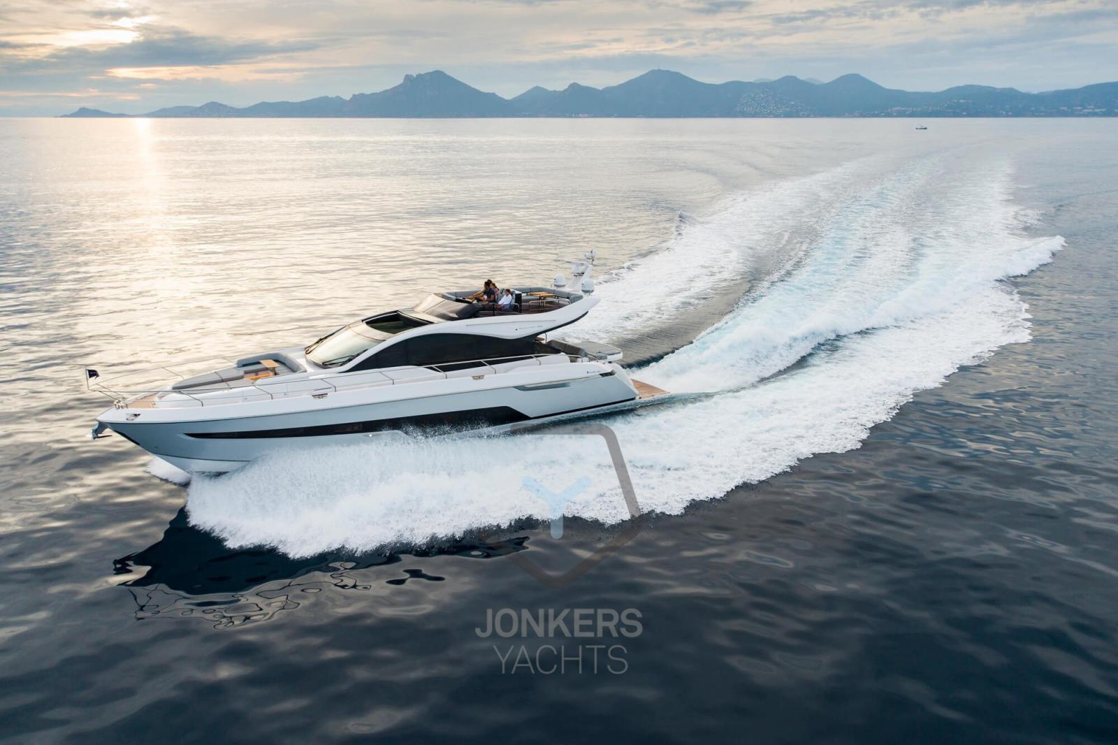 fairline Phantom 65