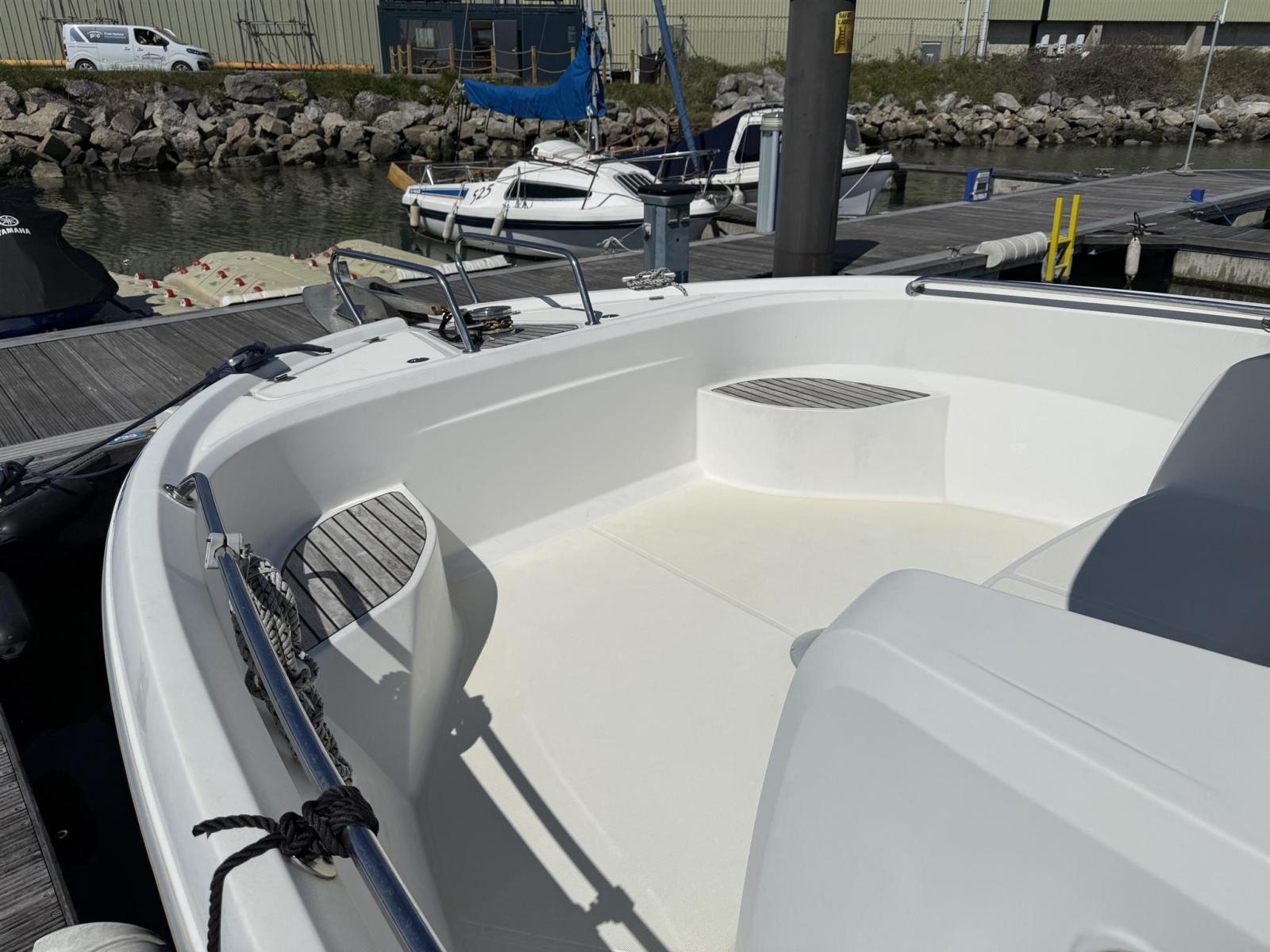 beneteau Barracuda 9