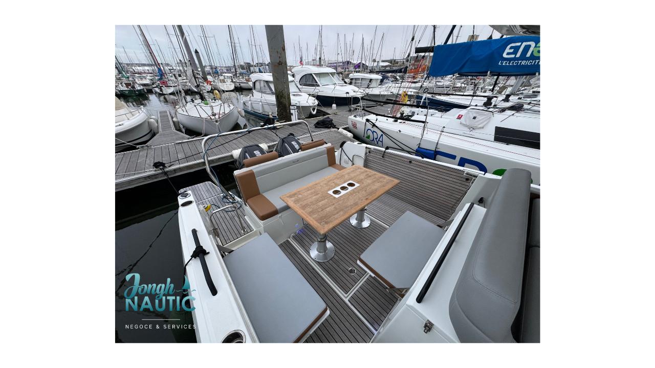 beneteau Flyer 9 space deck