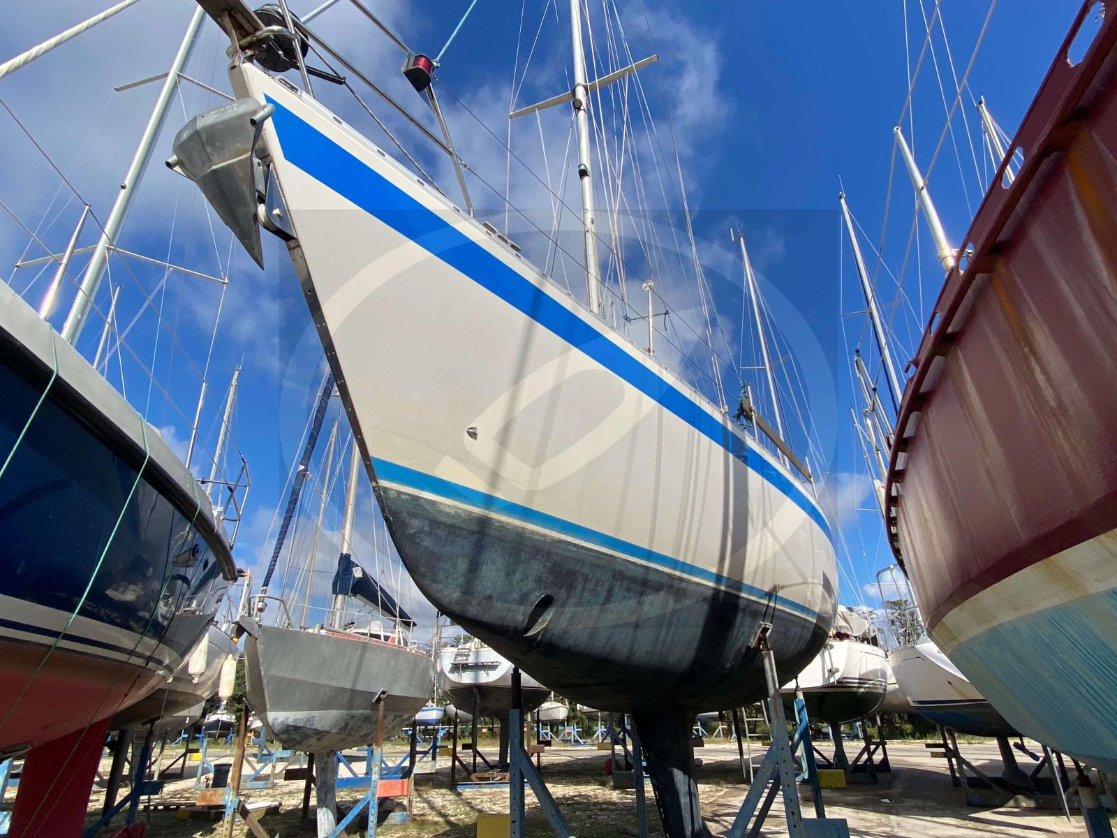 comfortina yachts 39