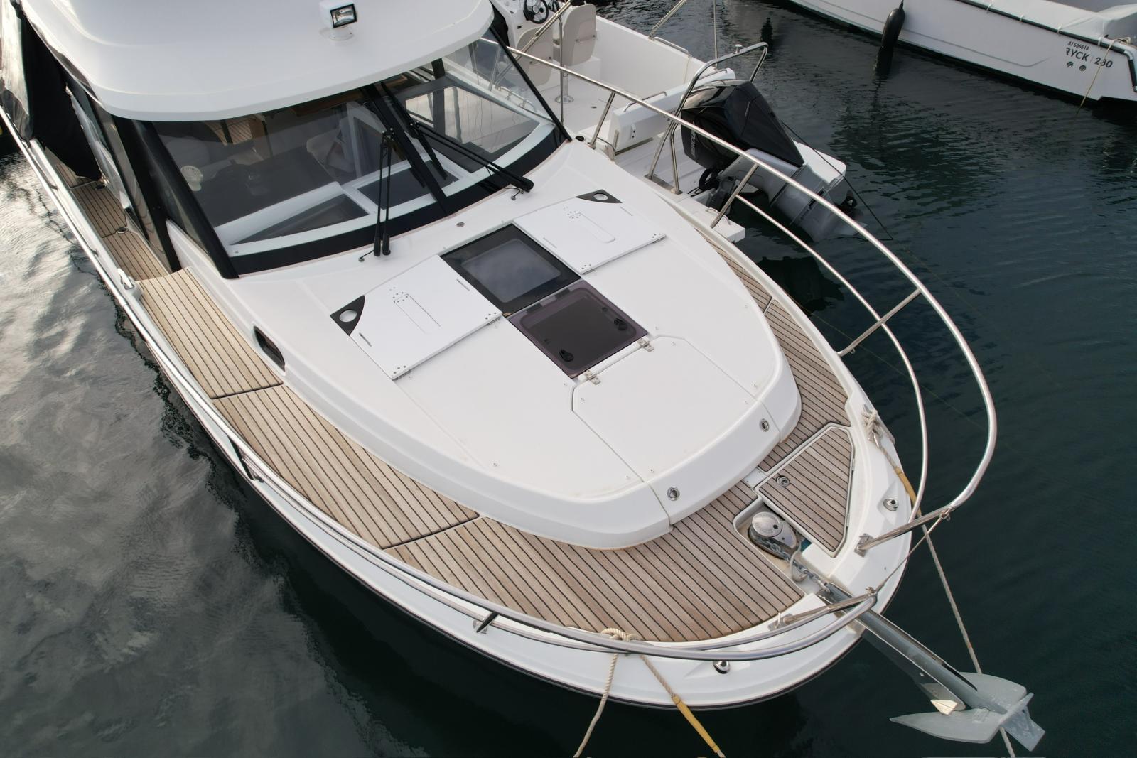 jeanneau Merry fisher 1095 fly