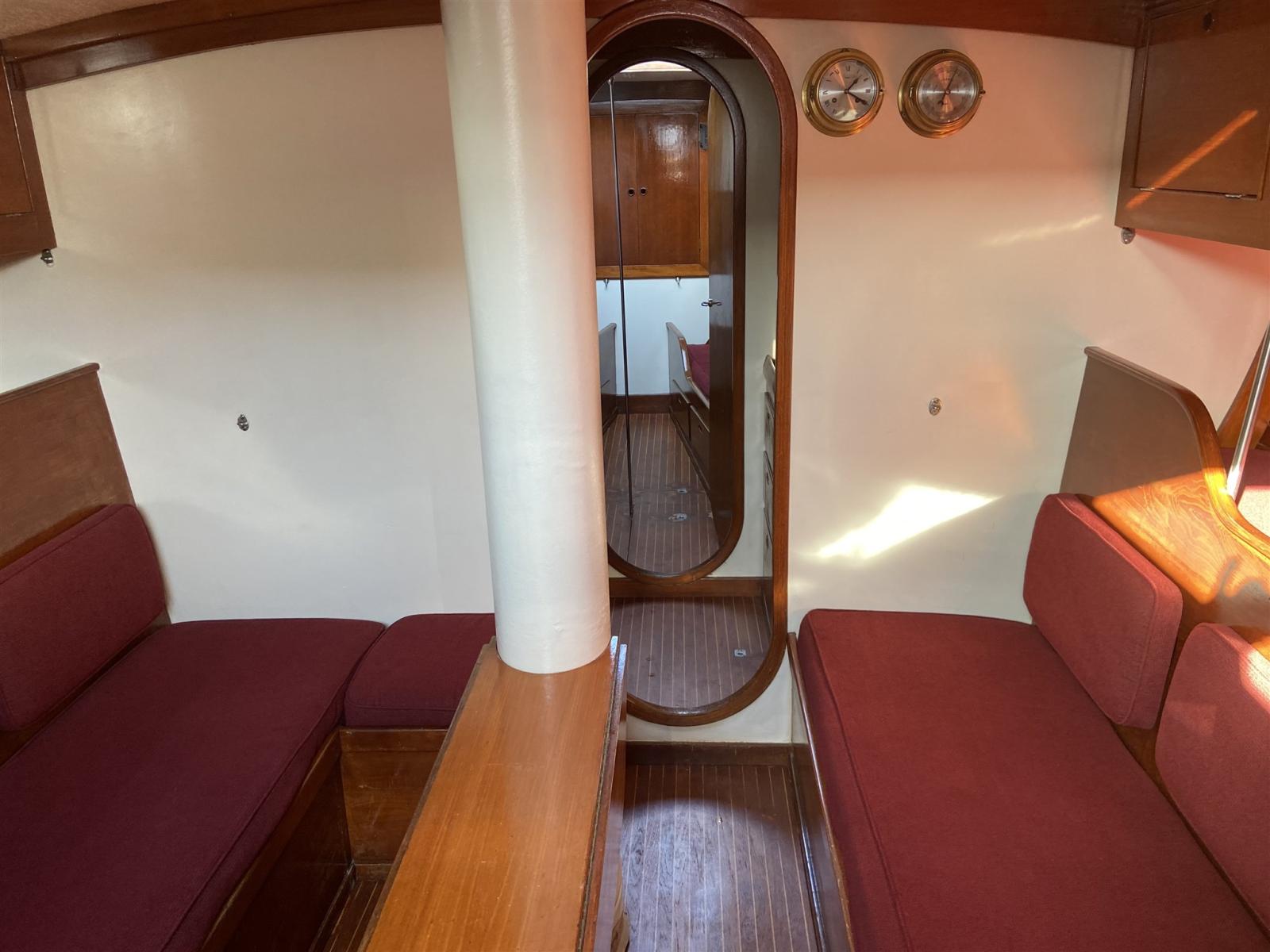 fran mass Standfast 47