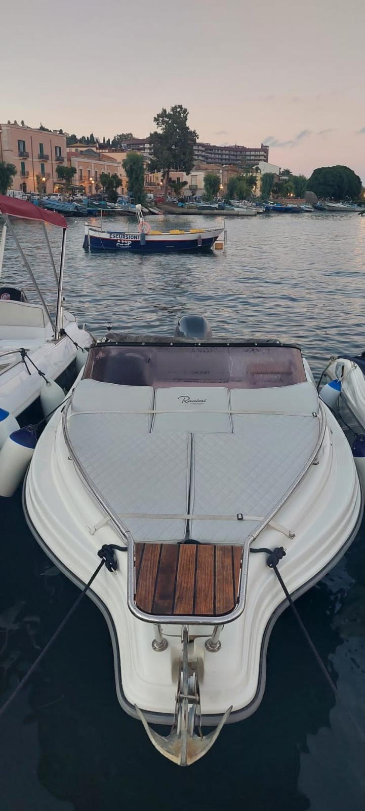 ranieri cantiere Midnight sun 20