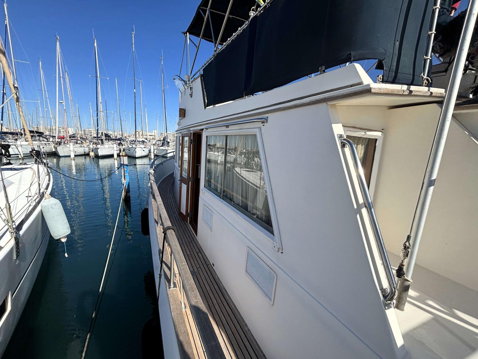 grand banks 42 classic