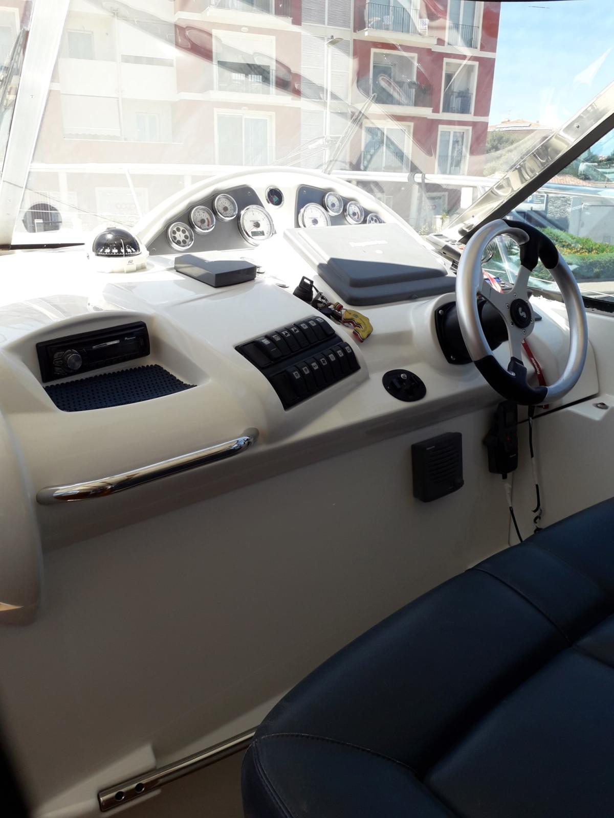 beneteau Antares 12 fly sport