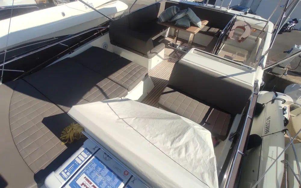 jeanneau Prestige 520