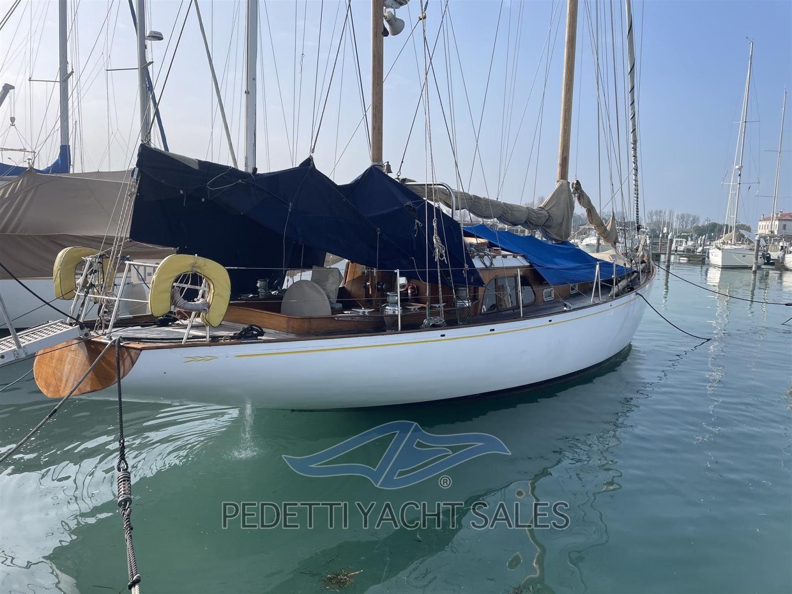 universal shipyard Solent