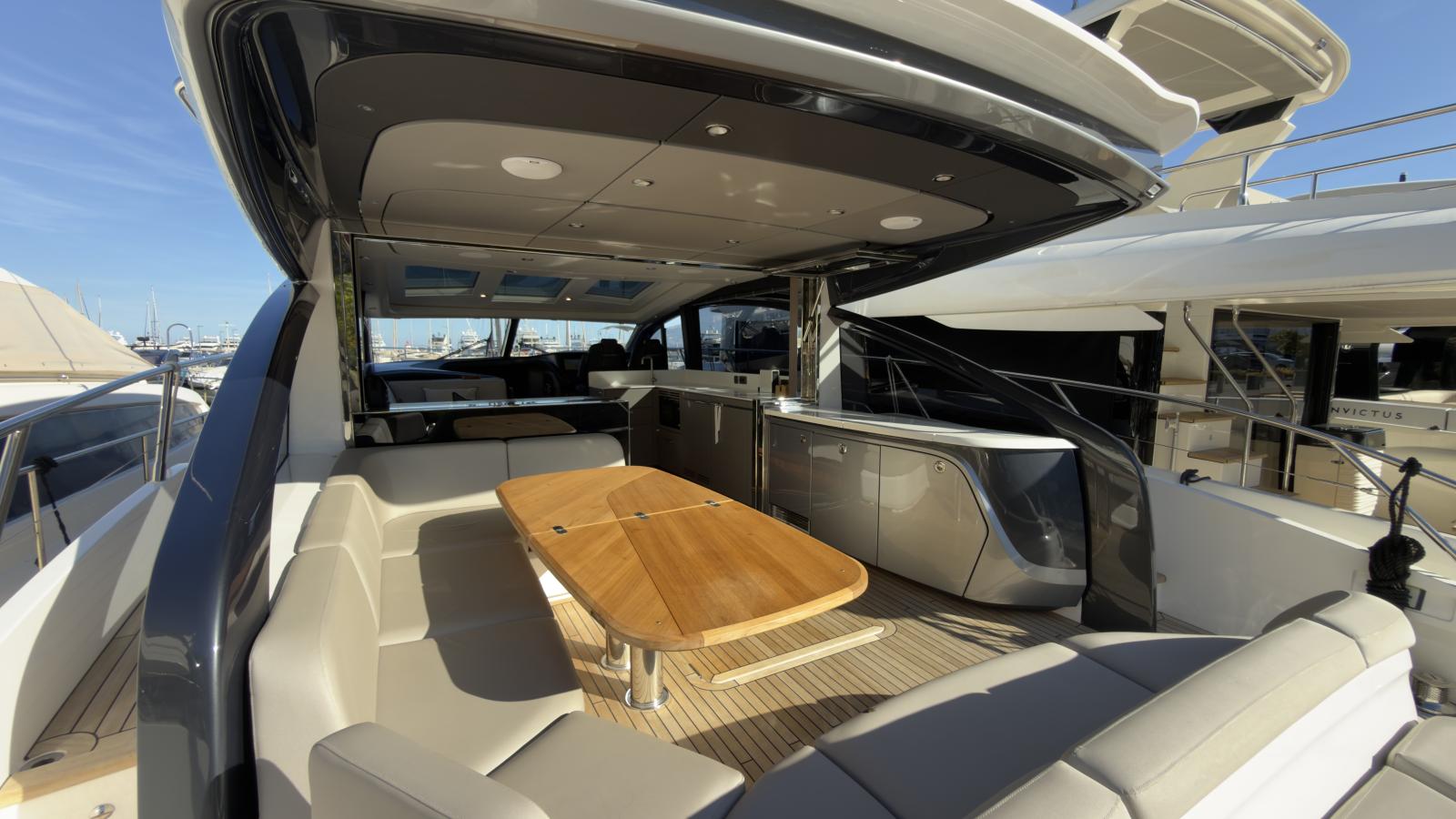 princess V55