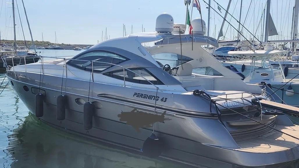 pershing Pershing 43'