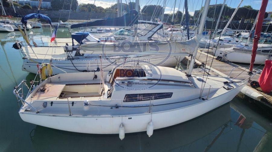 beneteau First 24 quille relevable