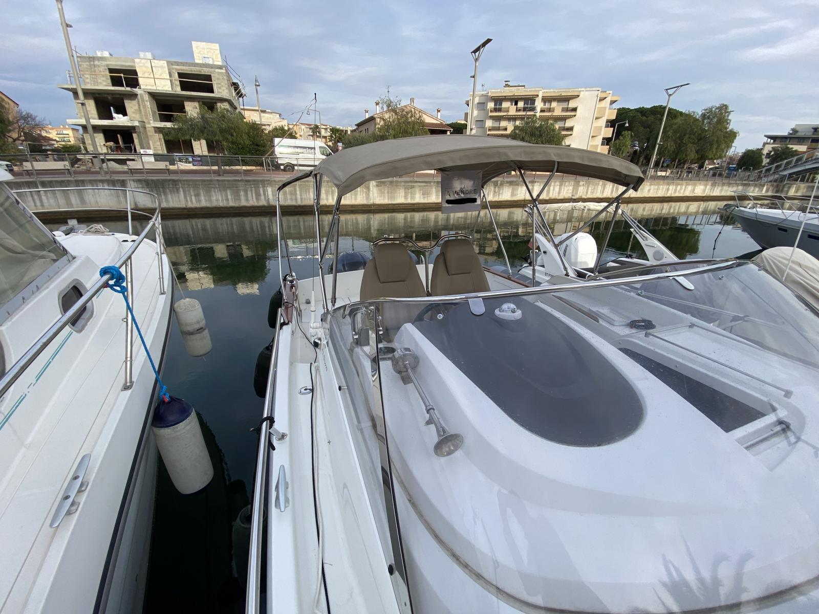 jeanneau Cap camarat 8.5 wa