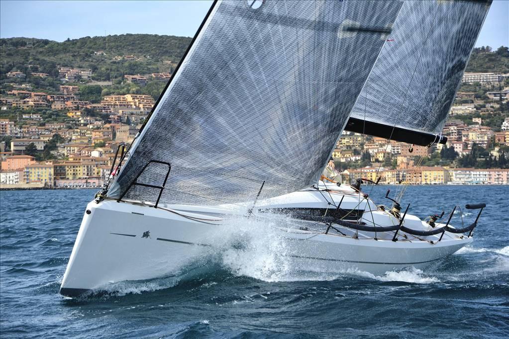 italia yachts Italia 9.98