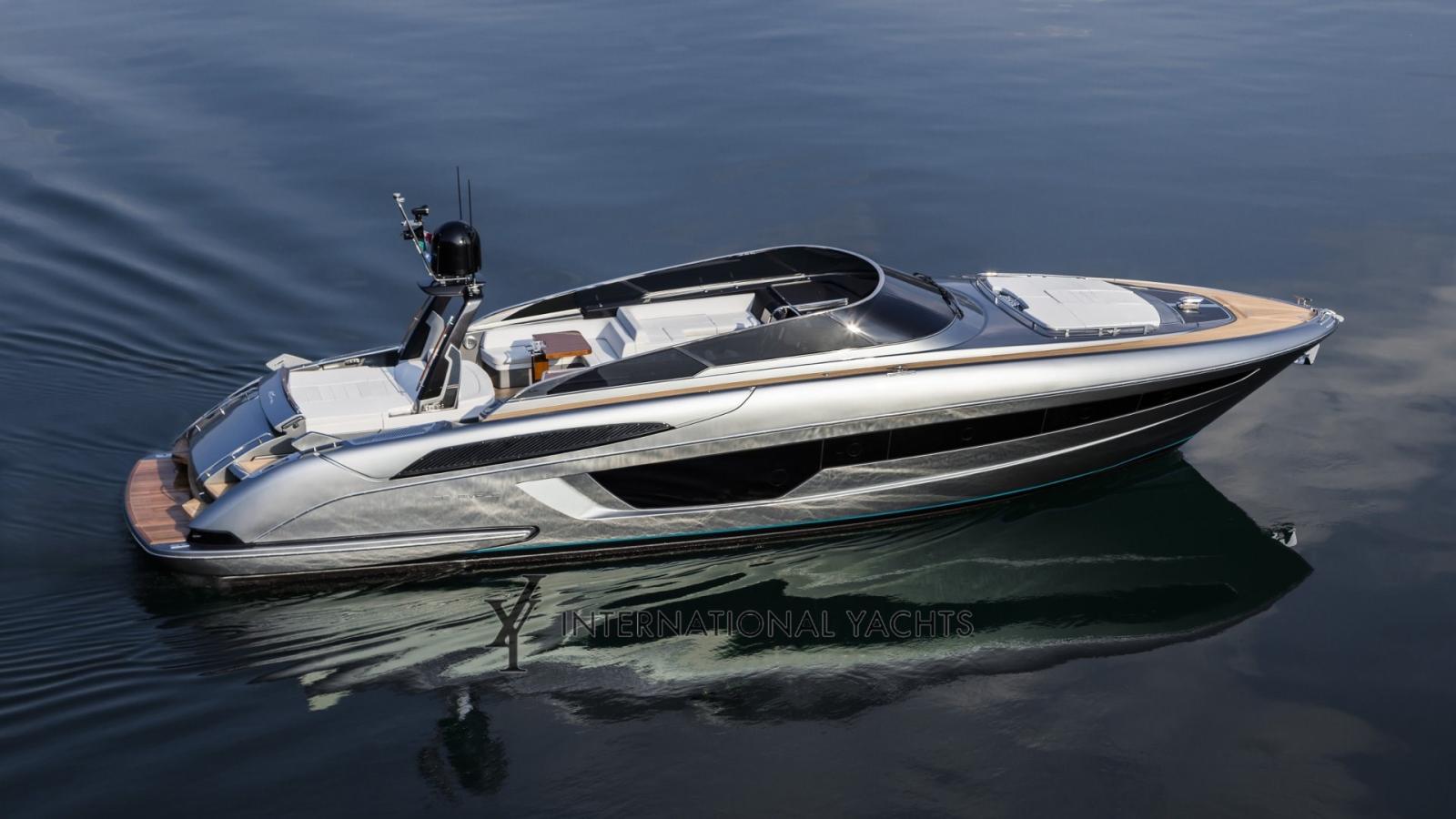 riva 56 rivale