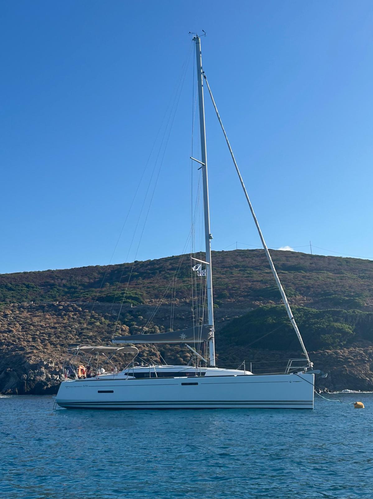 jeanneau So 379