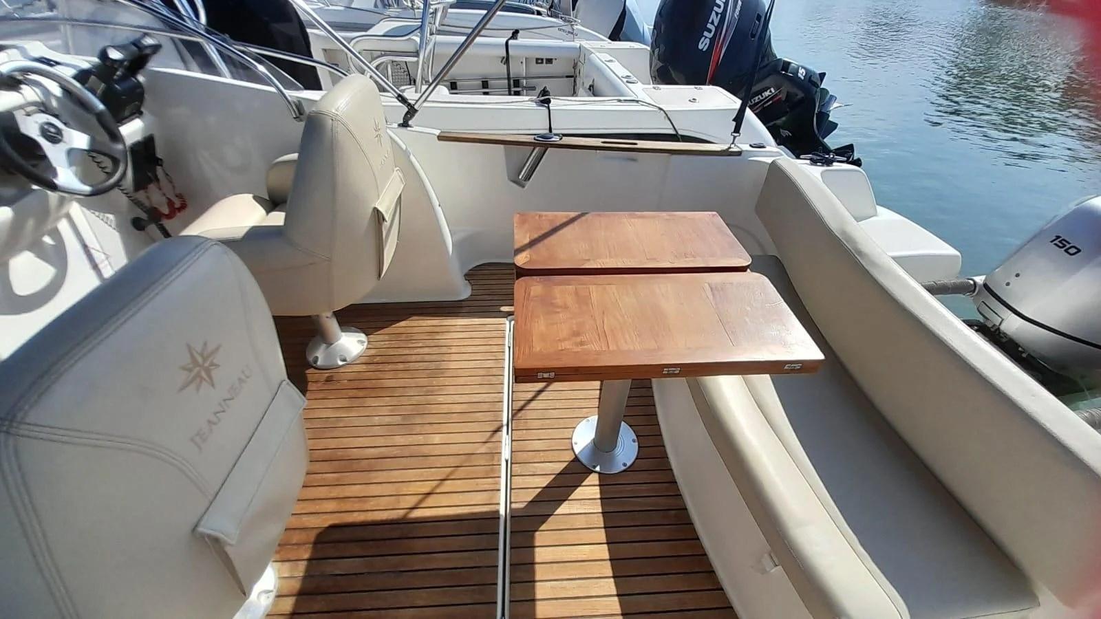 jeanneau Cap camarat 7.5 wa