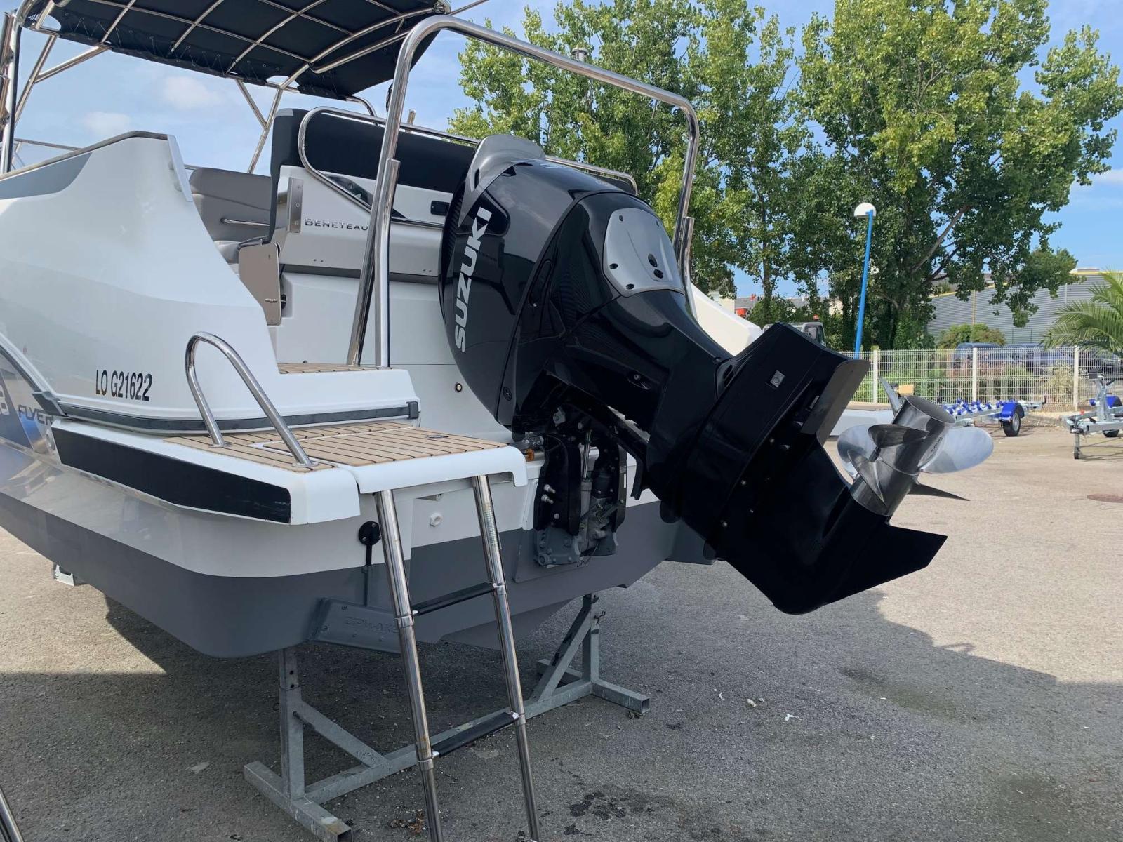 beneteau Flyer 8.8 sundeck