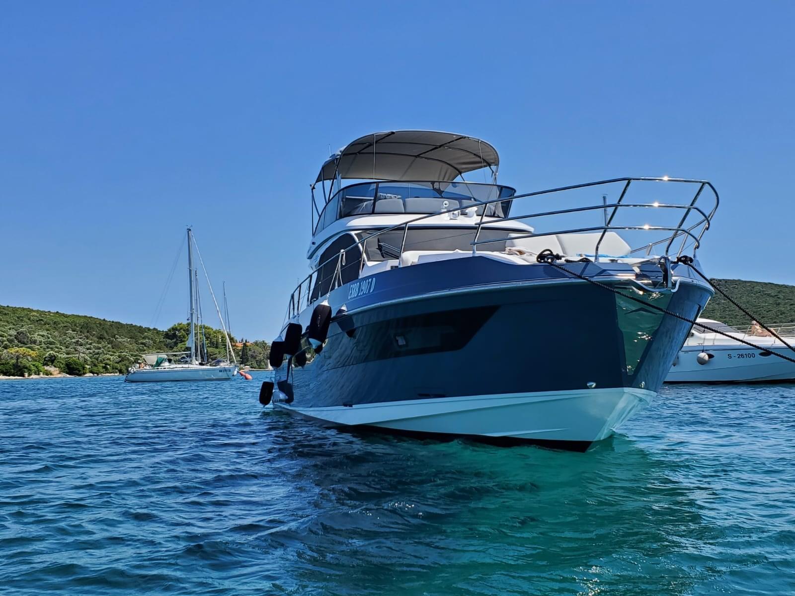 azimut 53 flybridge my 2021