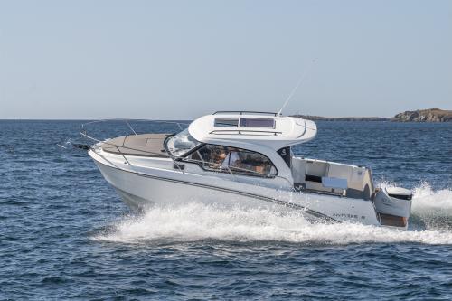 Beneteau antares 8
