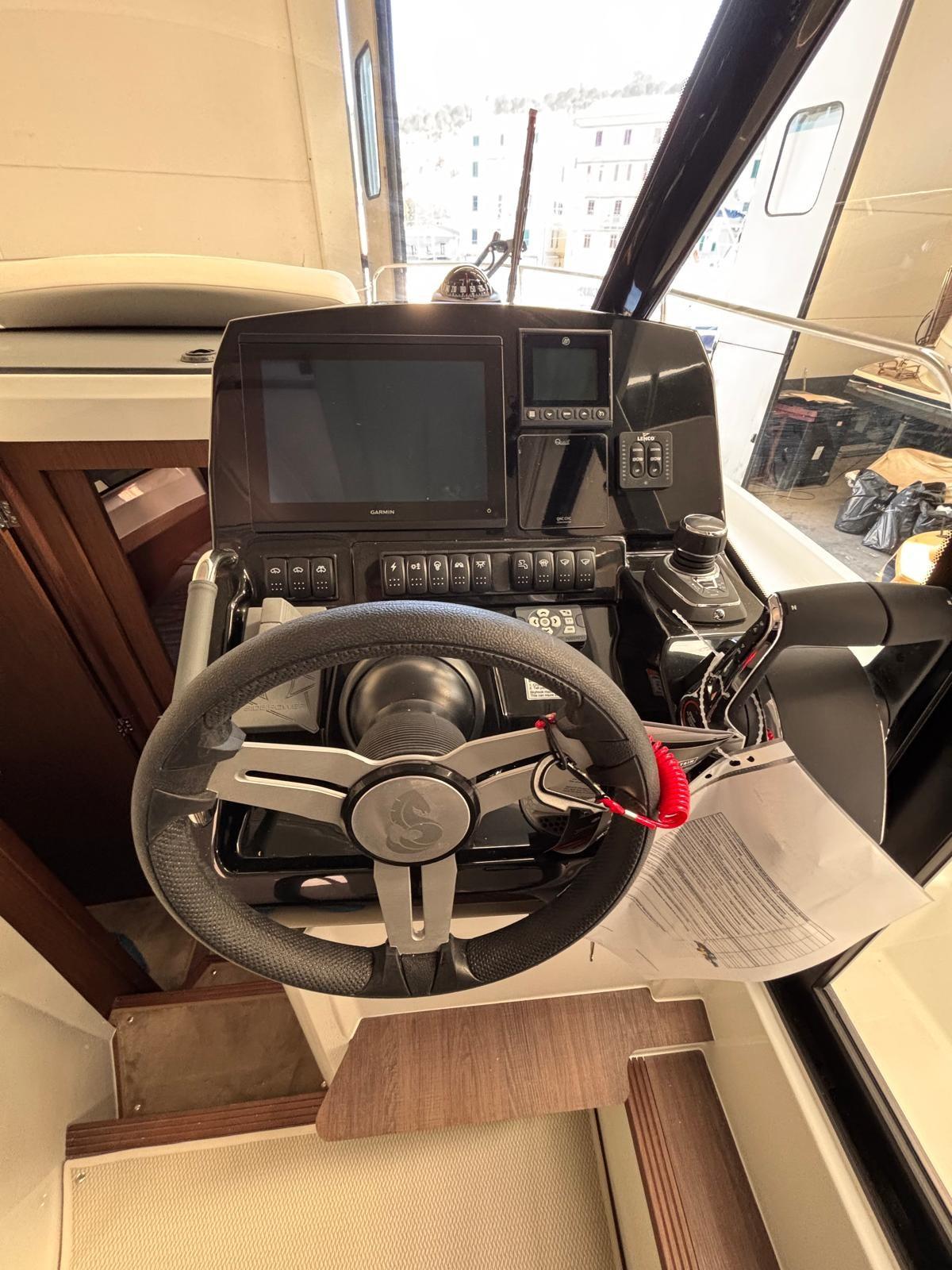 beneteau Antares 9 md.2025