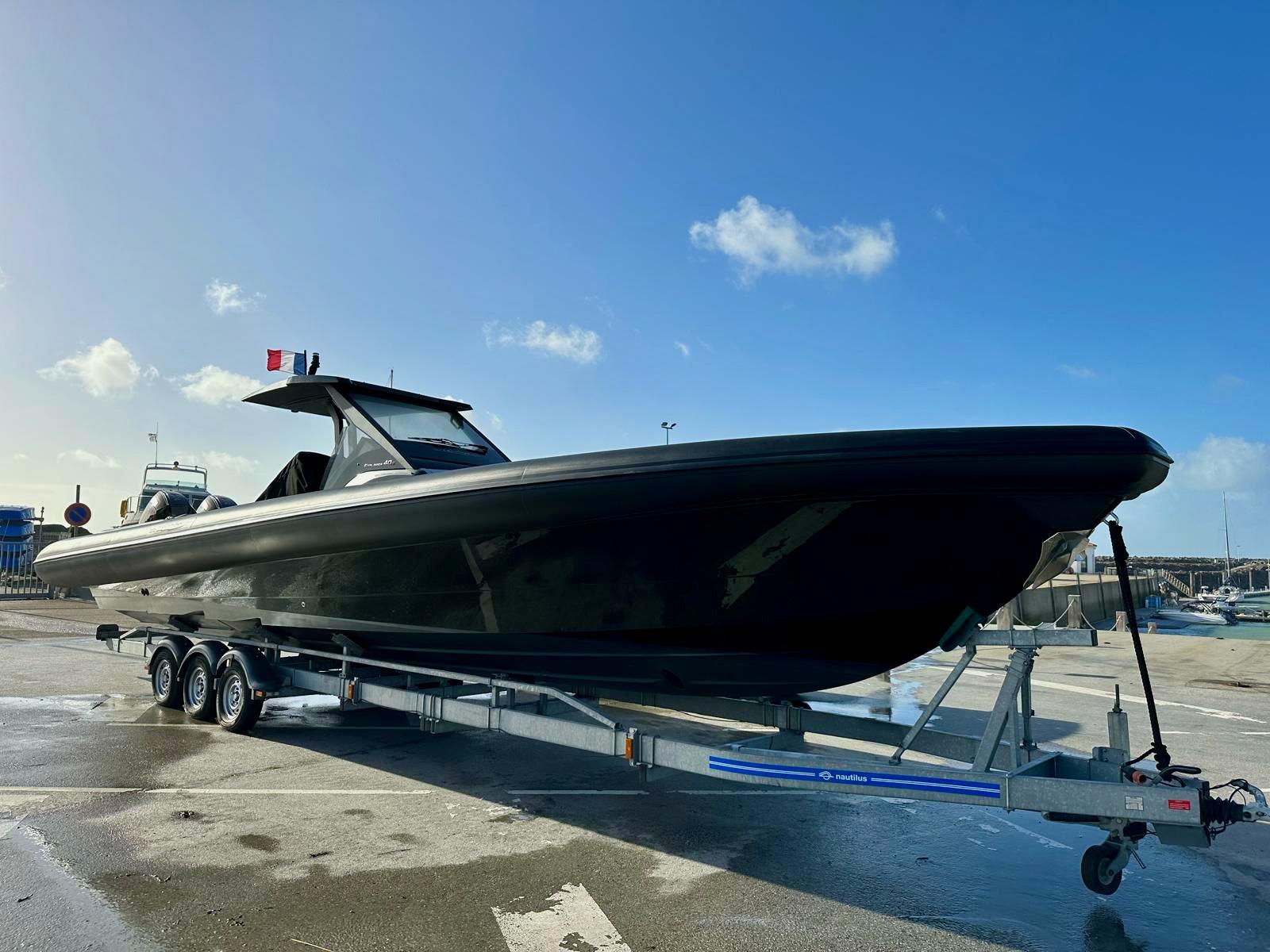 technohull Explorer 40s