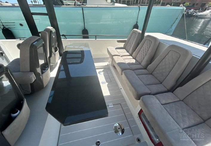 axopar 37 sun top brabus line