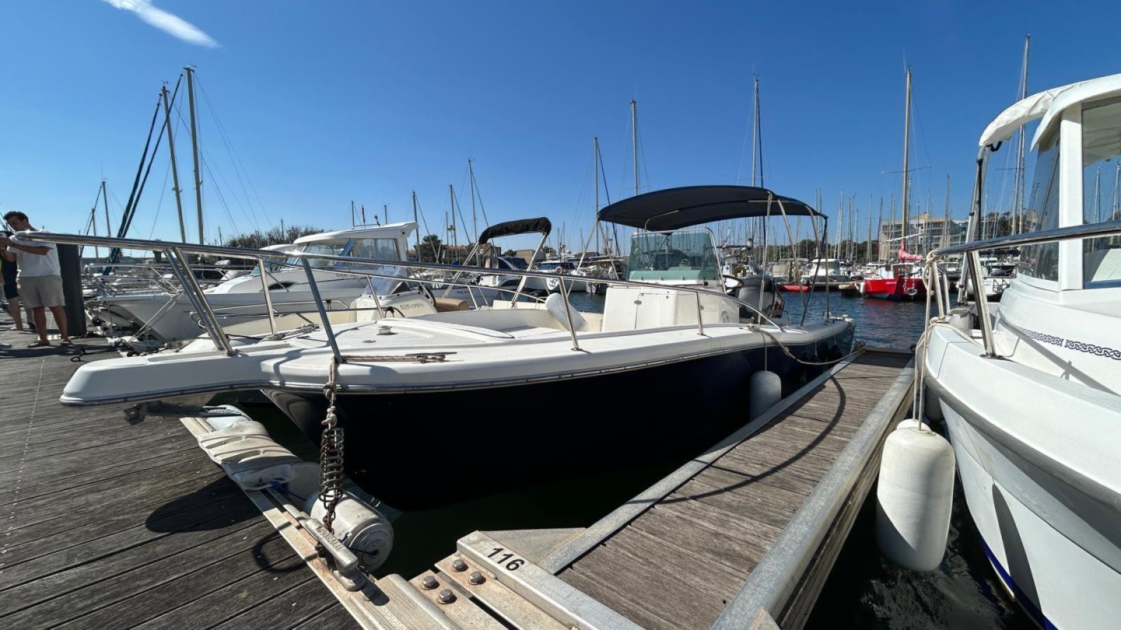 kelt white shark 225