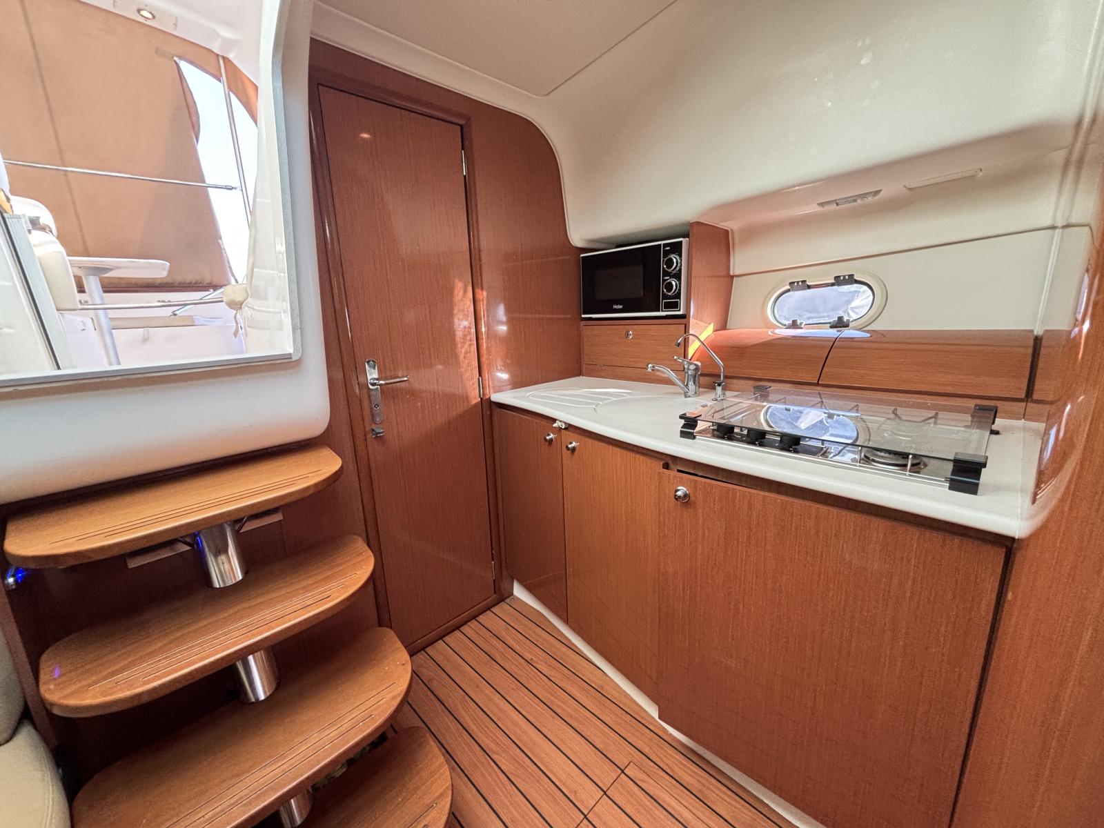 prestige 34