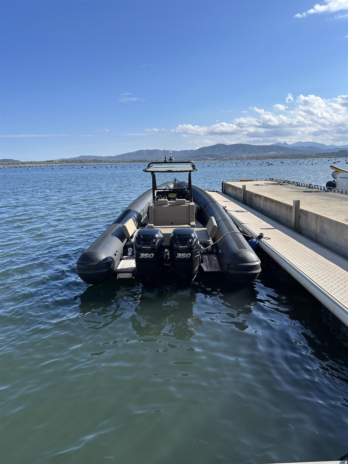 sea water Phantom 300