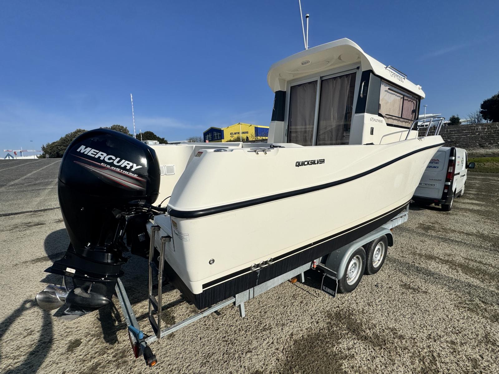 quicksilver 675 pilothouse