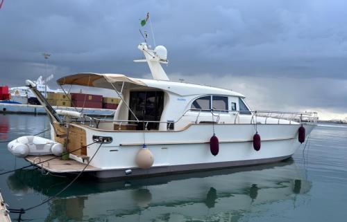 Riviera yacht alaska 50