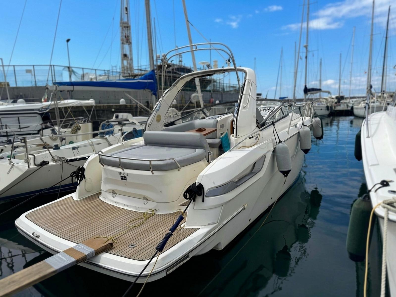 bavaria yachts 28 sport