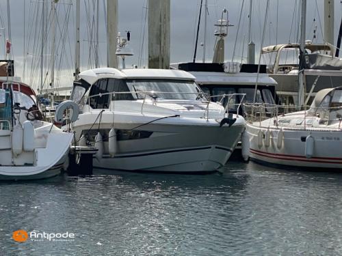 Jeanneau nc 33