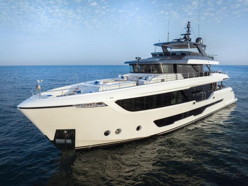 gulf craft Majesty 112