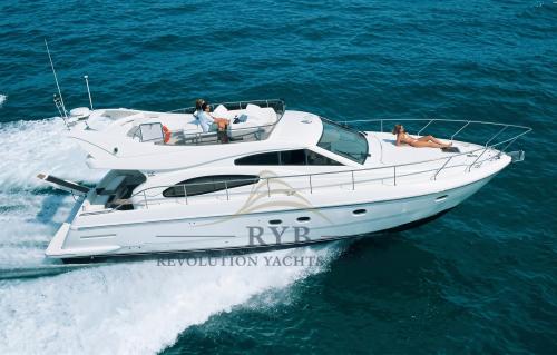 Ferretti yachts ferretti 480