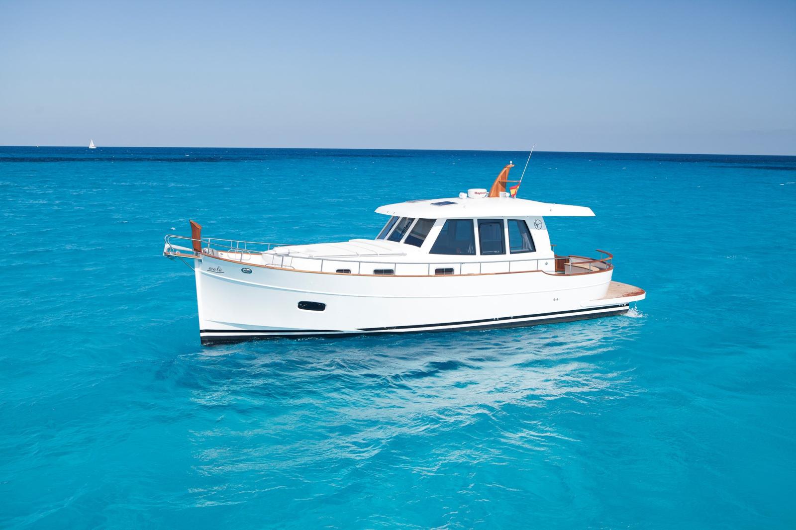 sasga yachts 42 menorquin sedan