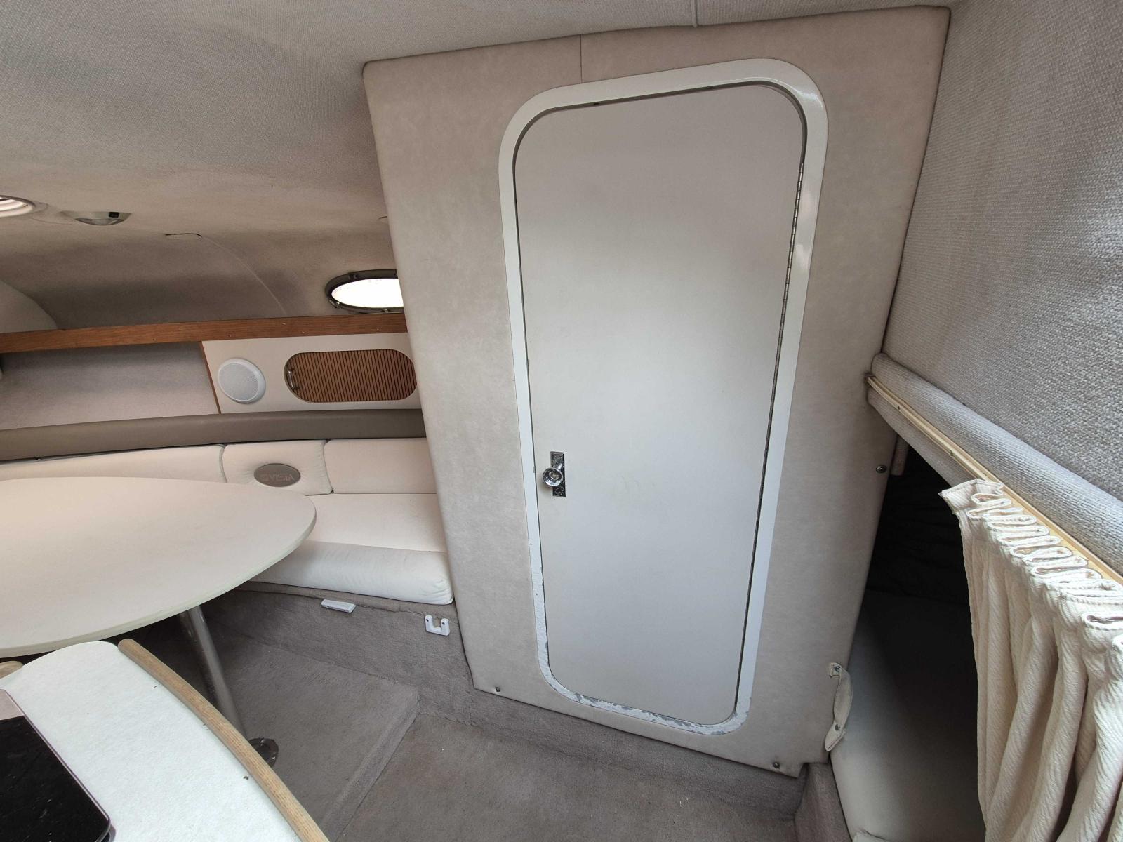 four winns 238 vista