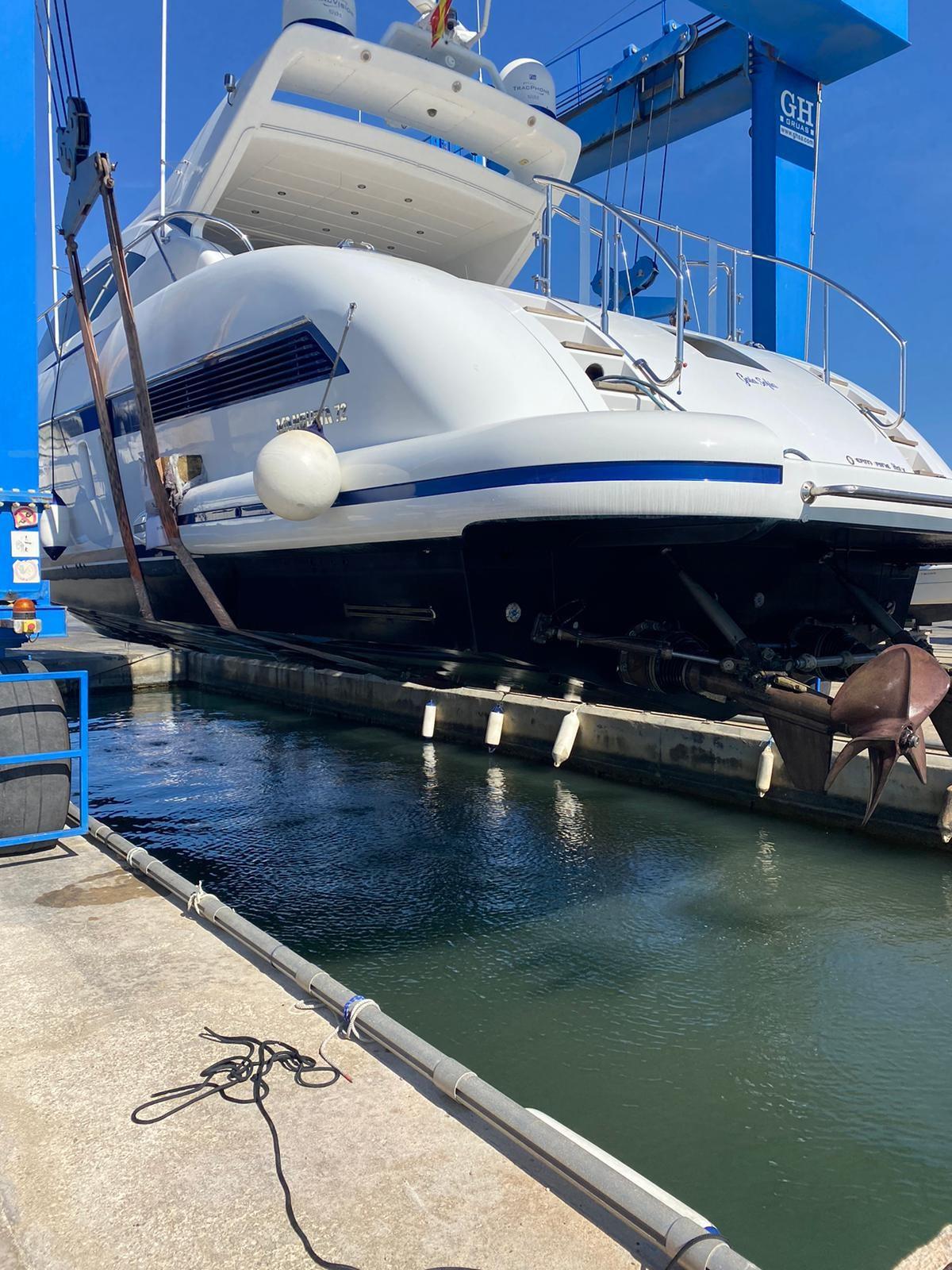 overmarine Mangusta 72 open