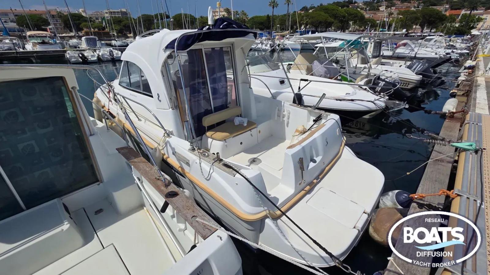 beneteau Antares 6