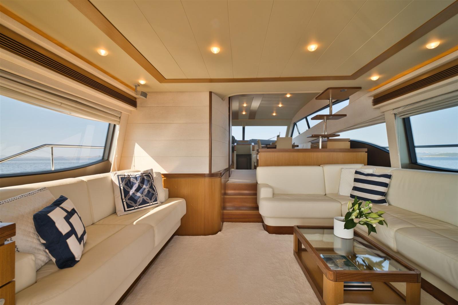 ferretti yachts 681