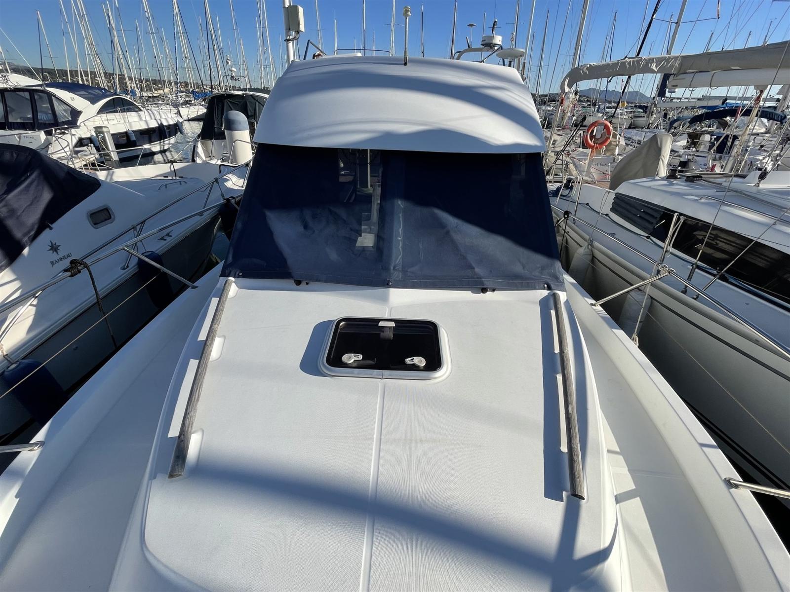 beneteau Antares serie 9