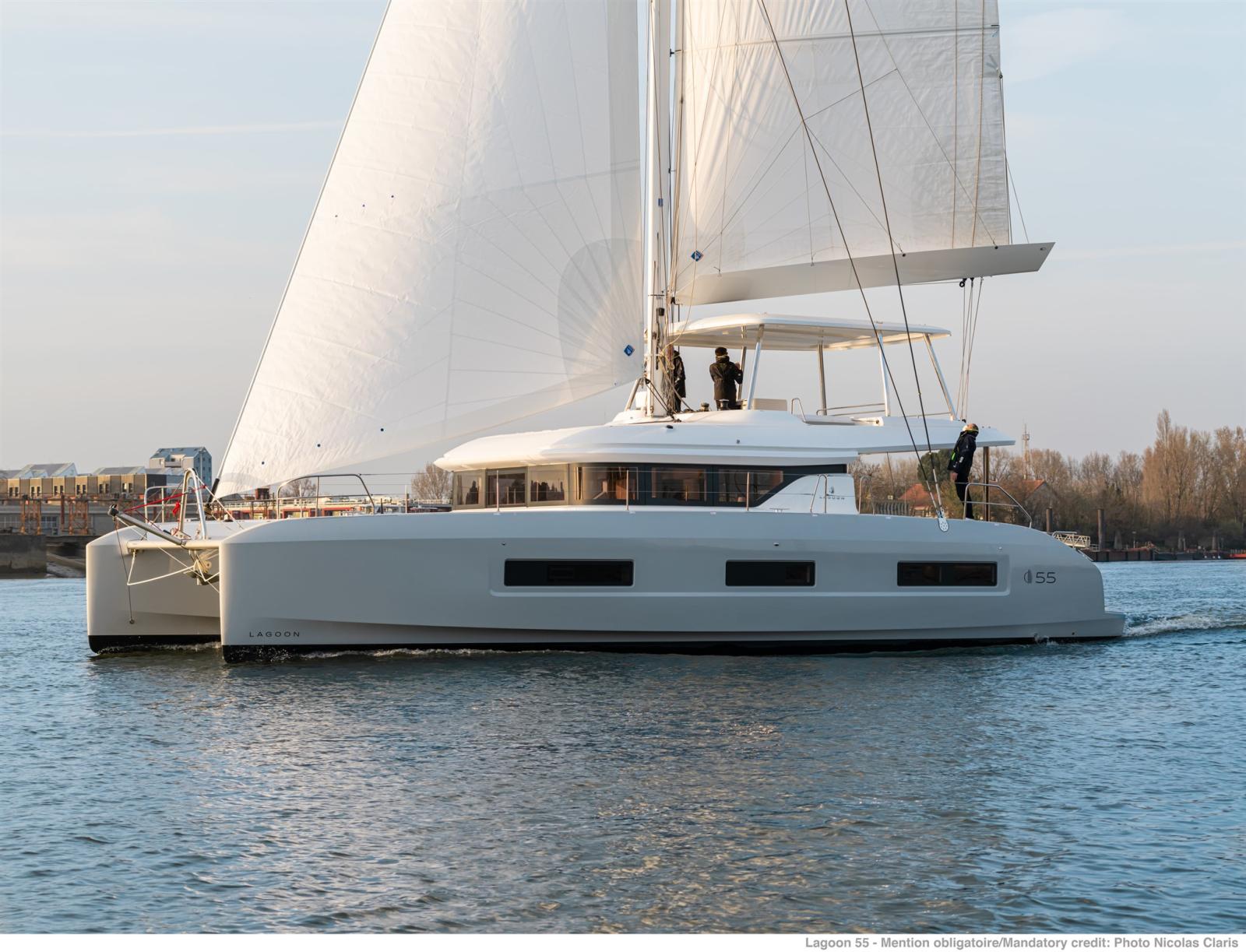 lagoon 55
