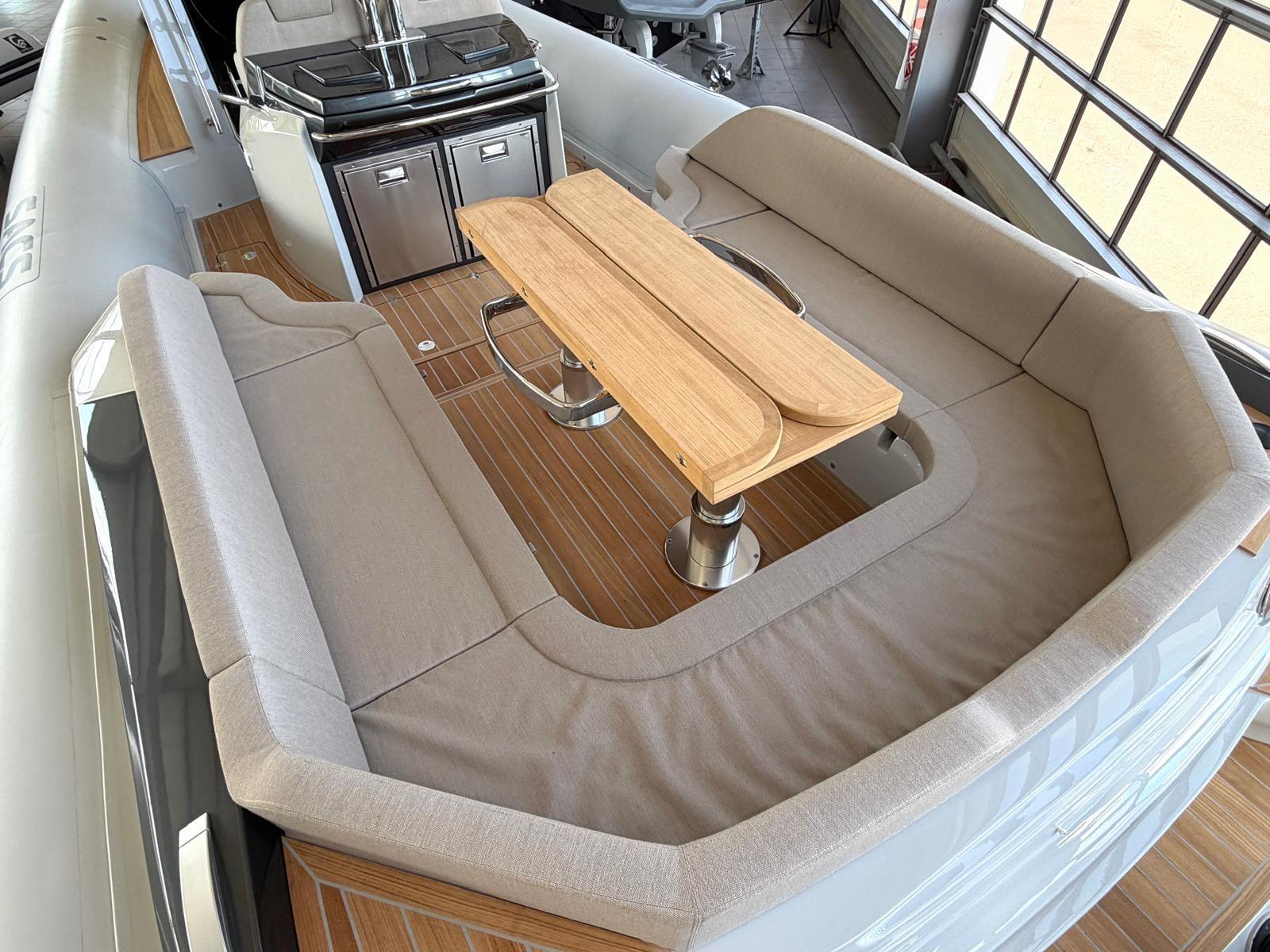 sacs Strider 11 open back