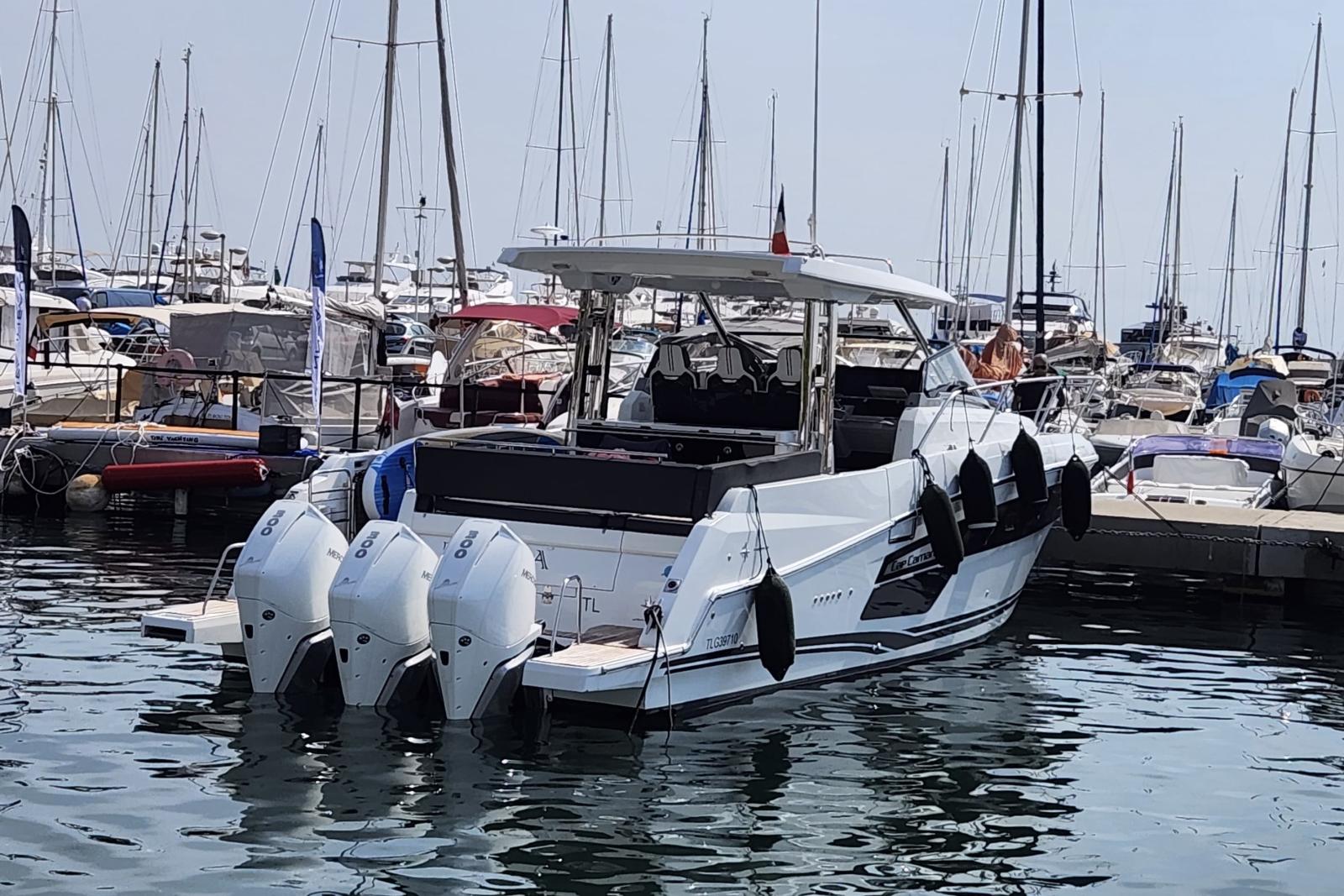 jeanneau Cap camarat 12.5 wa