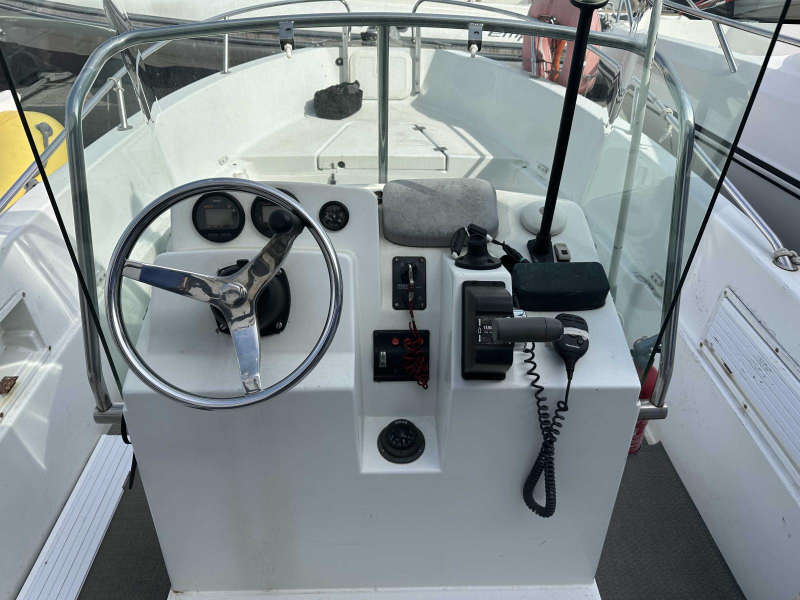 jeanneau Cap camarat 575