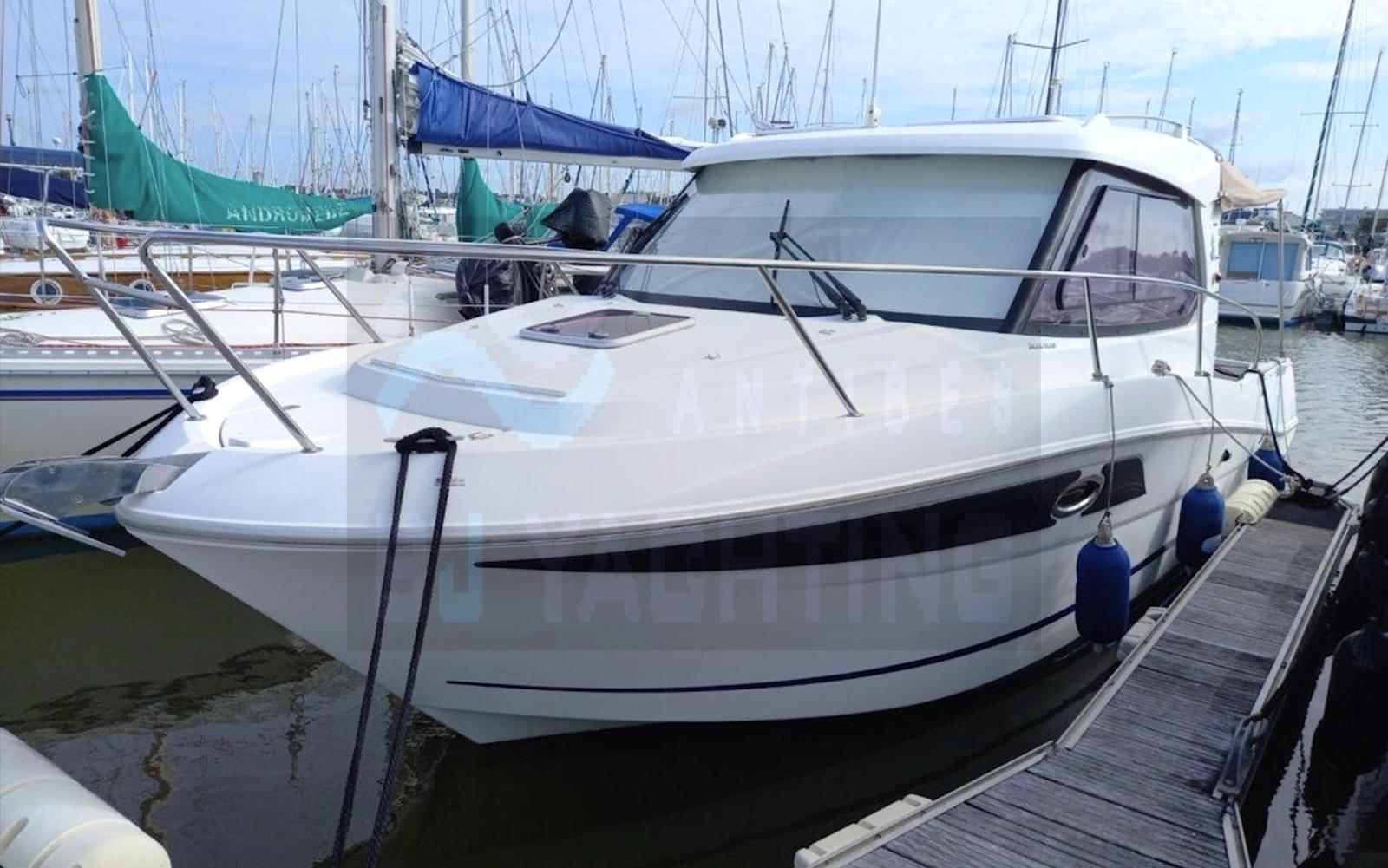 beneteau Antares 8.80