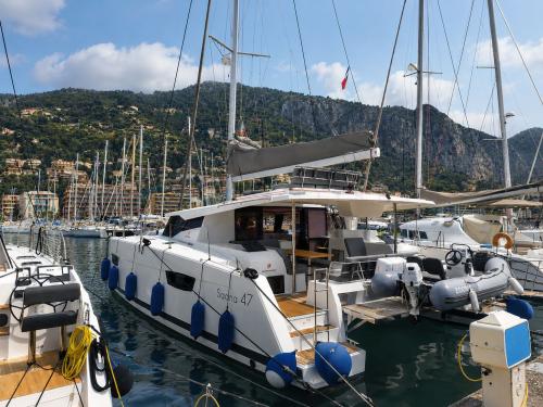 Fountaine pajot saona 47