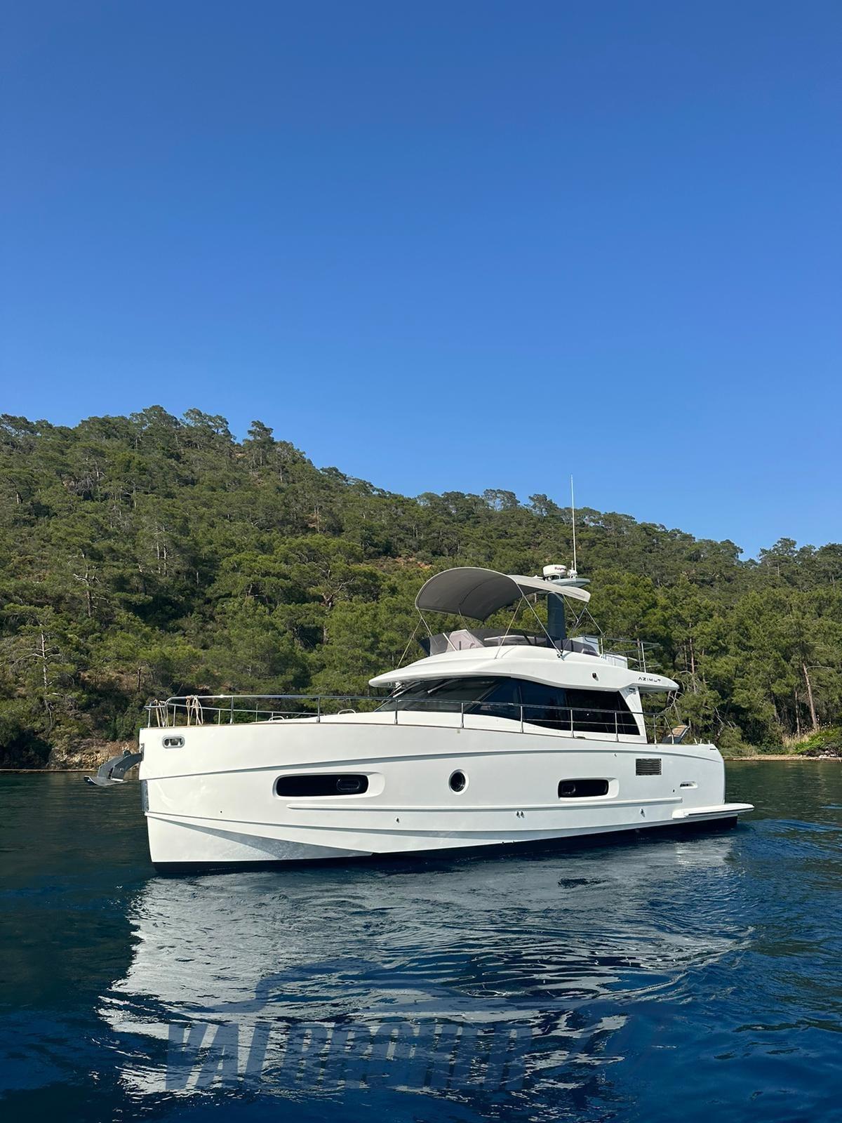 azimut Magellano 43