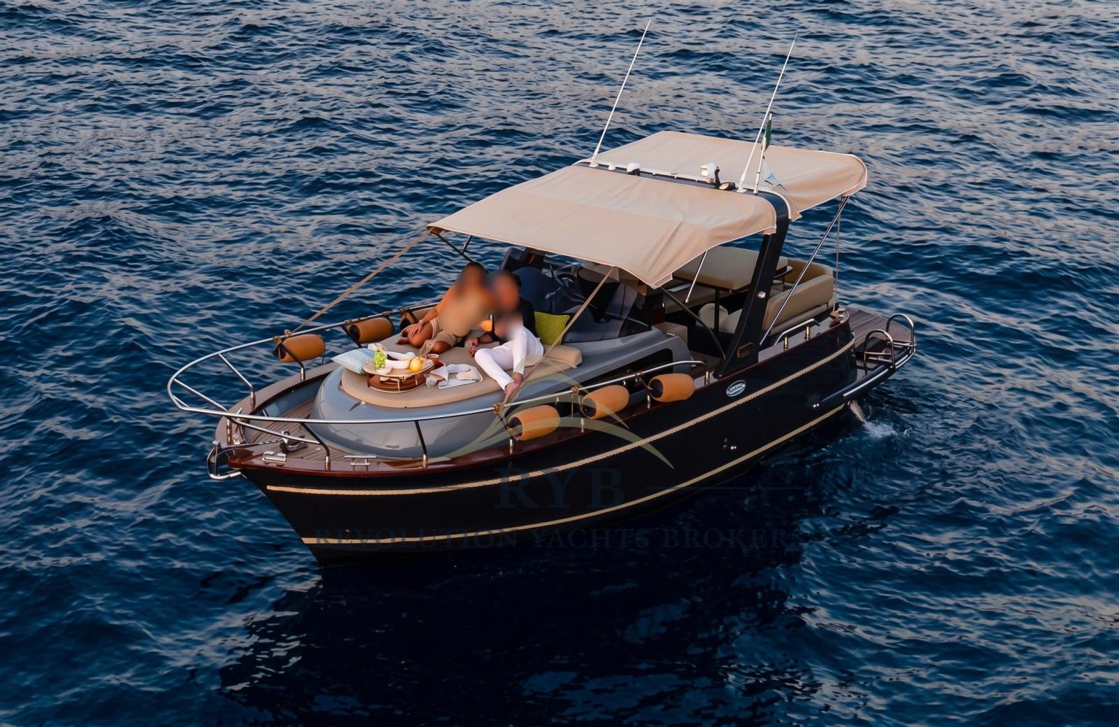 cantieri venere Venere 28