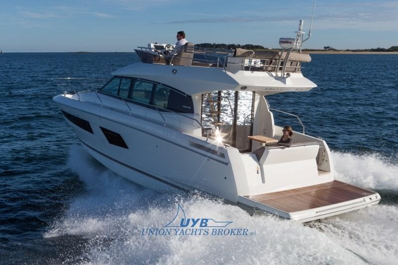 prestige 420 flybridge line