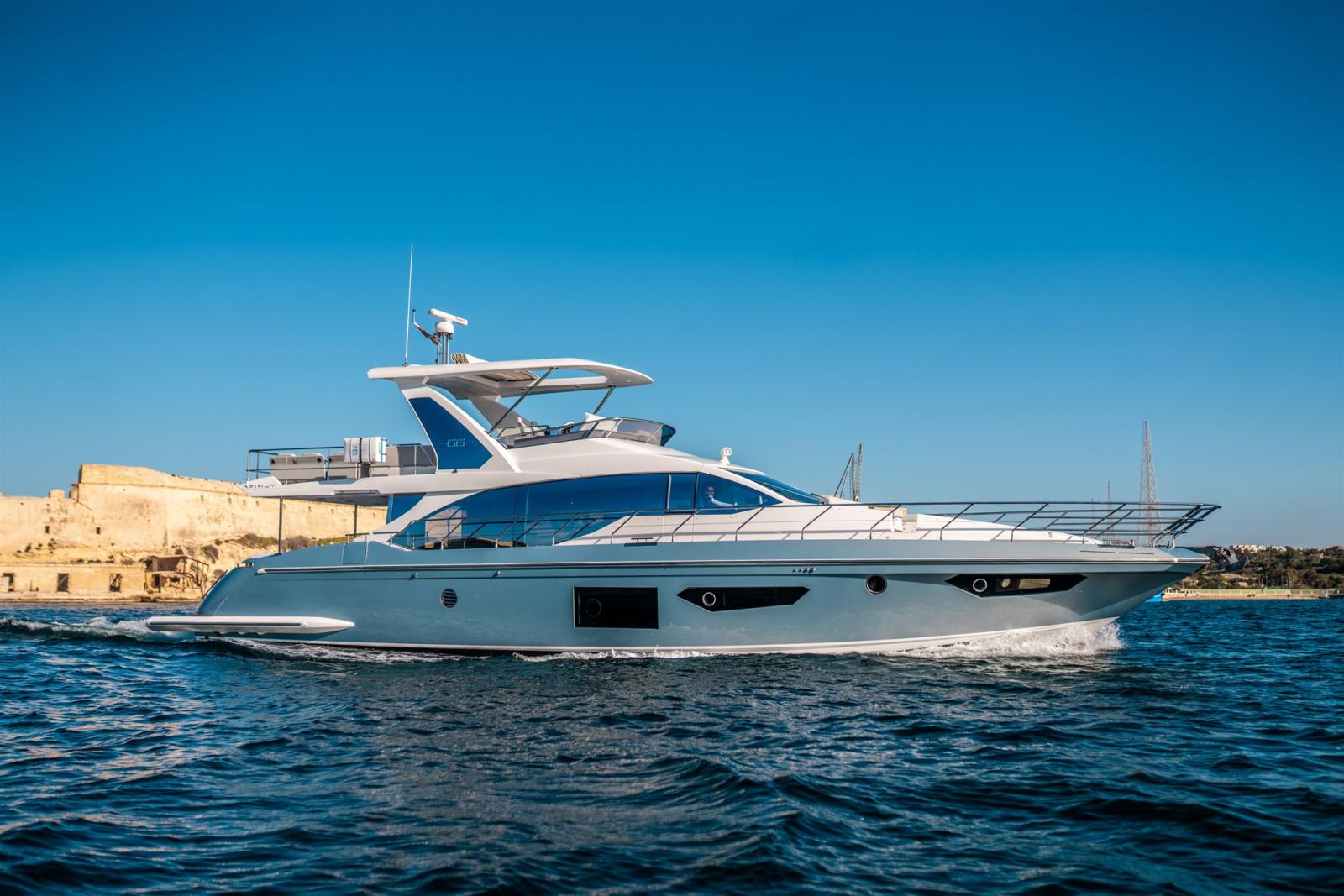 azimut 66 flybridge